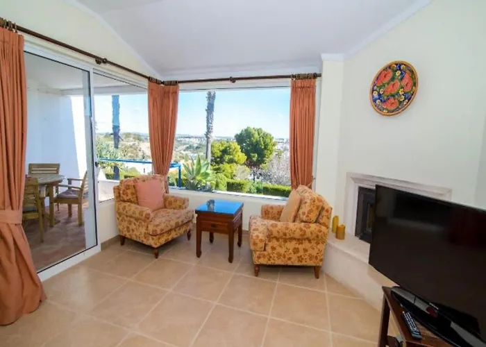 Windmill Hill Luxury