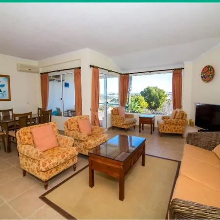 Windmill Hill Luxury